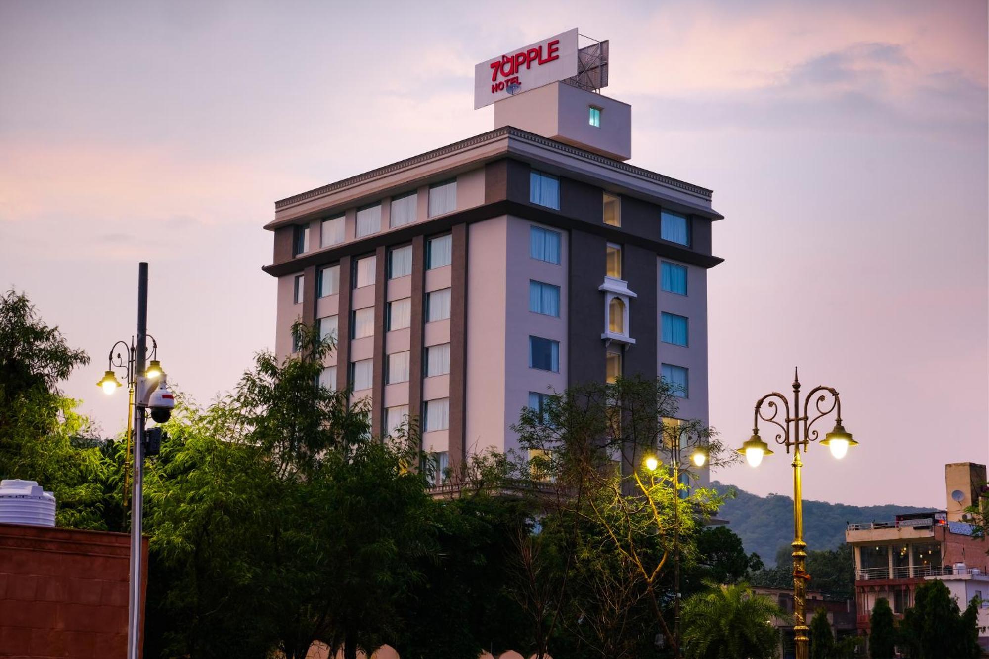 7 Apple Hotel Jal Mahal, 斋浦尔 外观 照片